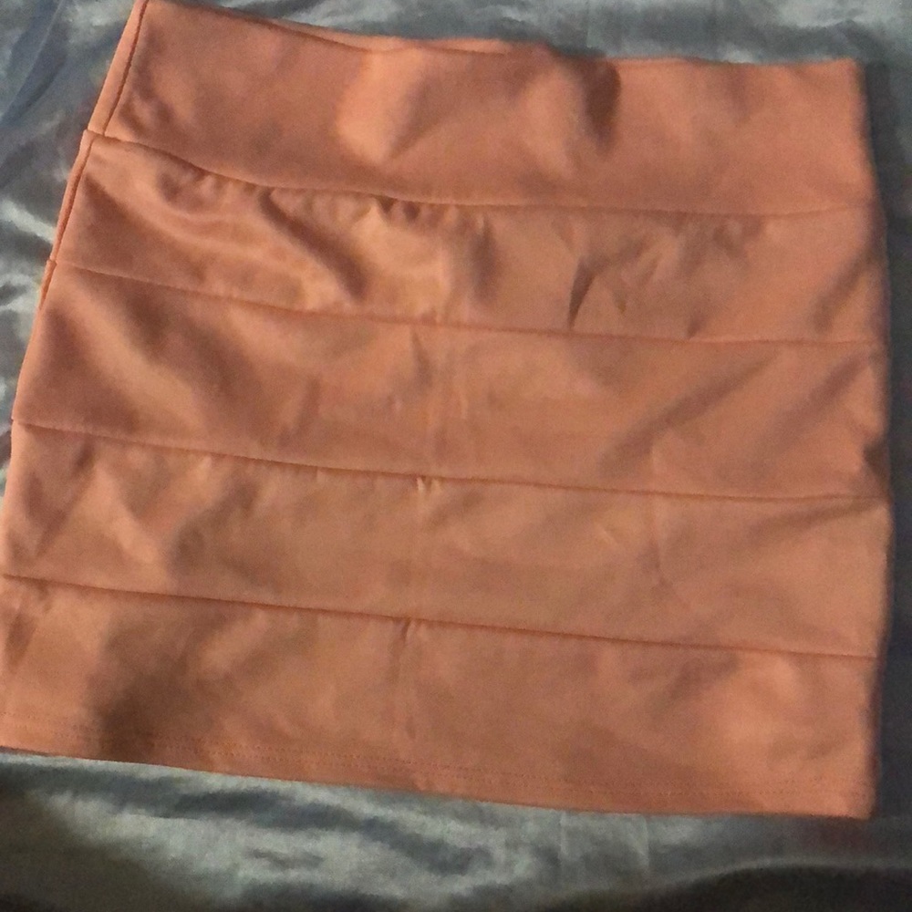 Women’s skirt